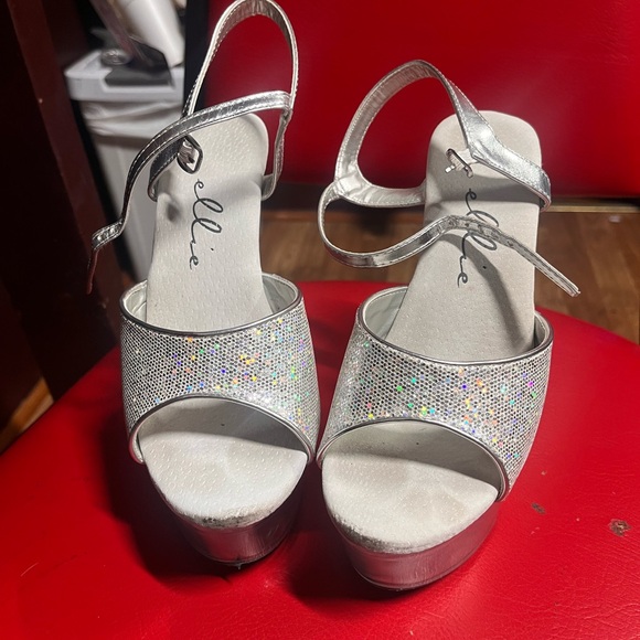 Ellie Platform Heels - Picture 4 of 4